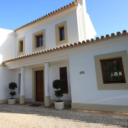Vida Nova Em Alma Verde Village فيلة